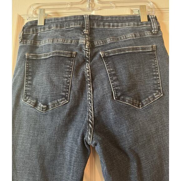 Pistola Jeans Women’s Mid Rise Skinny Leg Medium Wash Size 29 - Picture 7 of 9